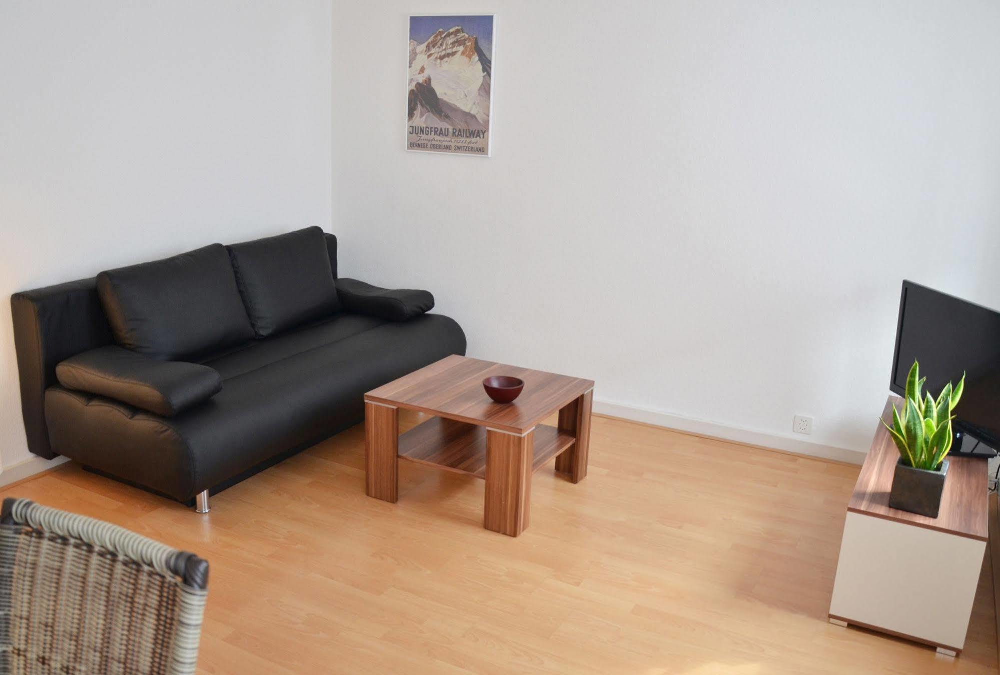 בזל Rent A Home Eptingerstrasse - Self Check-In מראה חיצוני תמונה